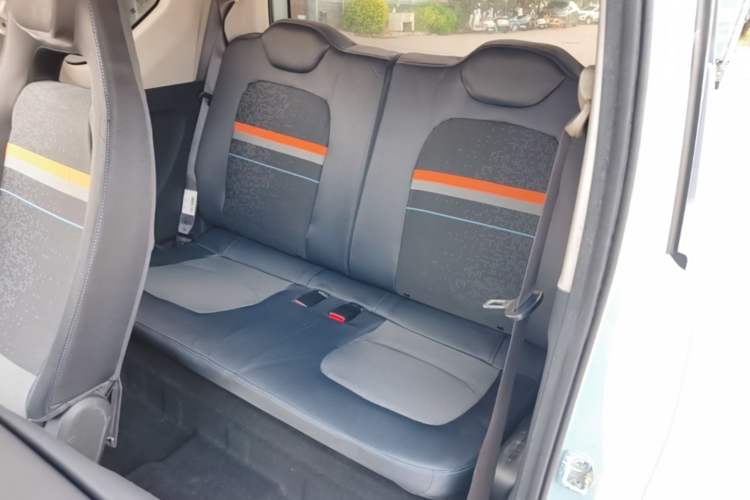 Used Wuling Hongguang MINIEV 2022 Enjoy Edition Lithium Iron Phosphate Left Rear Seat