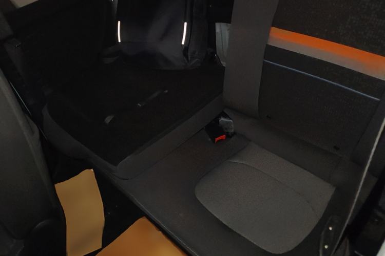 Used Wuling Hongguang MINIEV 2022 Easy Version Lithium Iron Phosphate Left Rear Seat