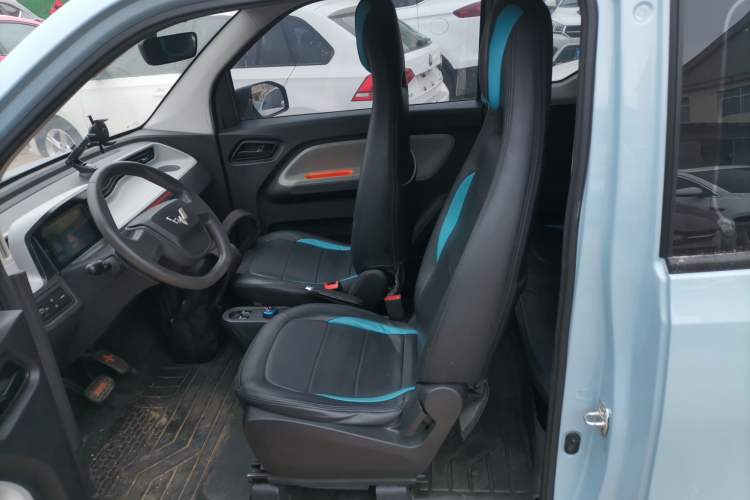 Used Wuling Hongguang MINIEV 2022 Enjoy Edition Lithium Iron Phosphate Left Rear Seat