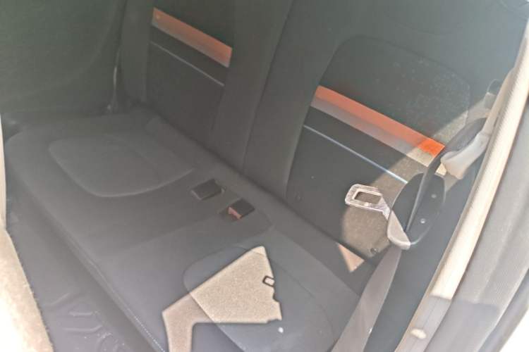 Used Wuling Hongguang MINIEV 2022 Enjoy Edition Lithium-Ion Battery Left Rear Seat