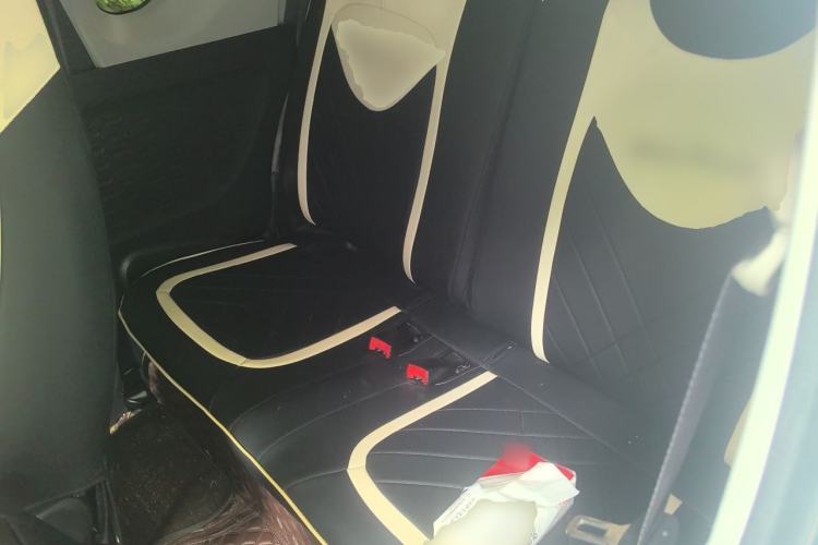 Used Wuling Hongguang MINIEV 2022 Macaron Fashion Model Lithium Iron Phosphate Left Rear Seat