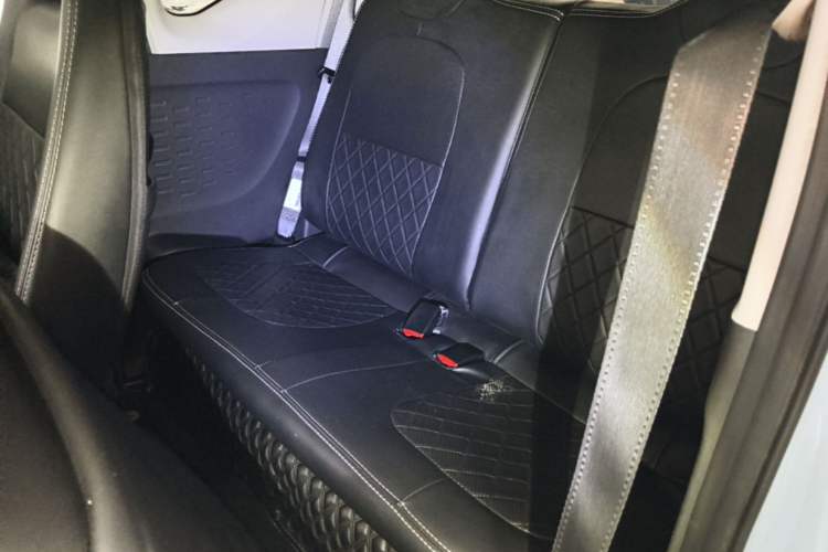 Used Wuling Hongguang MINIEV 2022 Enjoy Edition Lithium Iron Phosphate Left Rear Seat