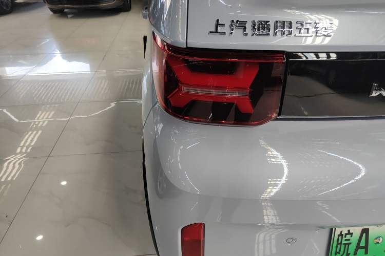 Used Wuling Hongguang MINIEV 2022 Convertible Model Left Rear Taillight