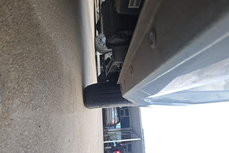 Used Wuling Hongguang MINIEV 2022 Zizai Version Lithium-NMC Left Side Sill