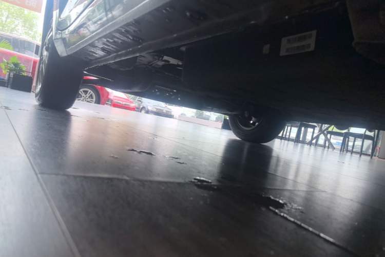 Used Wuling Hongguang MINIEV 2022 Zizai Version Lithium Iron Phosphate Left Side Sill