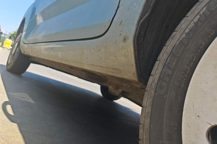 Used Wuling Hongguang MINIEV 2022 Easy Version Lithium Iron Phosphate Left Side Sill