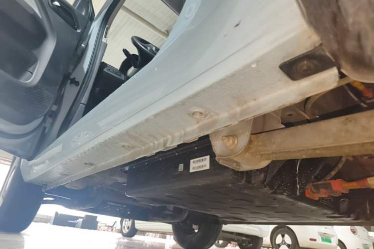 Used Wuling Hongguang MINIEV 2022 Zizai Version Lithium-NMC Left Side Sill