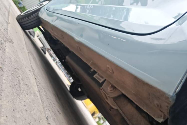Used Wuling Hongguang MINIEV 2022 Zizai Version Lithium-NMC Left Side Sill