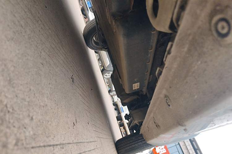 Used Wuling Hongguang MINIEV 2022 Zizai Version Lithium Iron Phosphate Left Side Sill