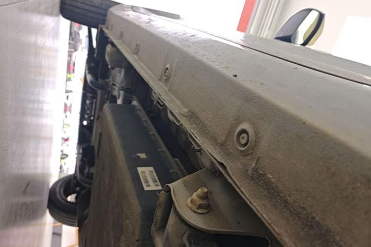 Used Wuling Hongguang MINIEV 2022 Macaron Fashion Edition Lithium-Nickel-Cobalt-Alpha-oxide Left Side Sill