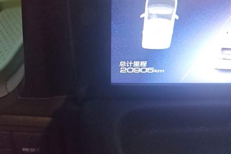 Used Wuling Hongguang MINIEV 2022 Zizai Version Lithium Iron Phosphate Odometer Close Up