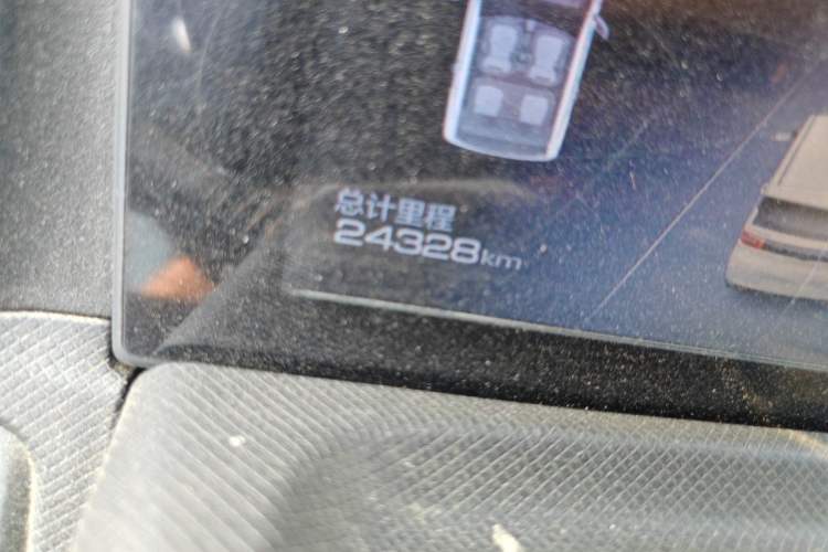 Used Wuling Hongguang MINIEV 2022 Zizai Version Lithium-NMC Odometer Close Up
