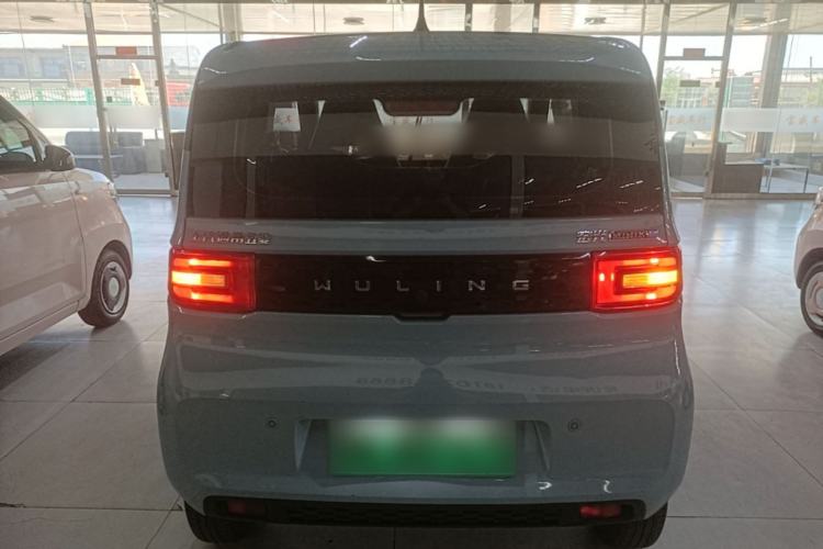 Used Wuling Hongguang MINIEV 2022 Easy Version Lithium Iron Phosphate Rear