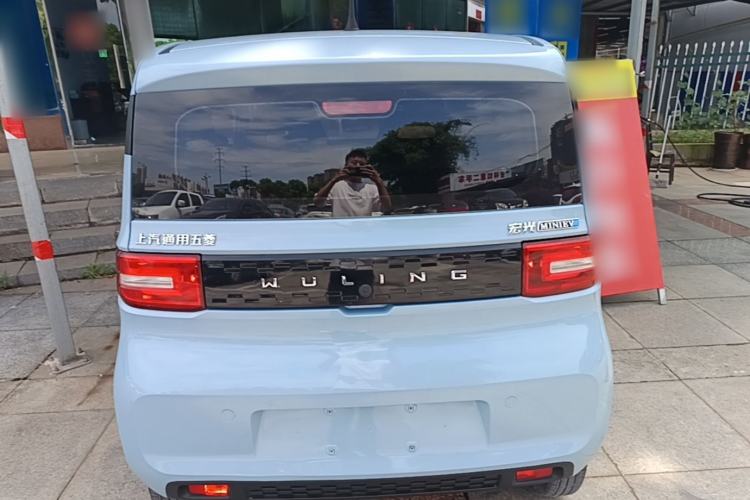 Used Wuling Hongguang MINIEV 2022 Macaron Fashion Model Lithium Iron Phosphate Rear