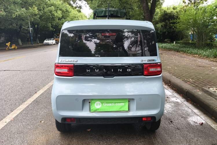 Used Wuling Hongguang MINIEV 2022 Easy Version Lithium Iron Phosphate Rear