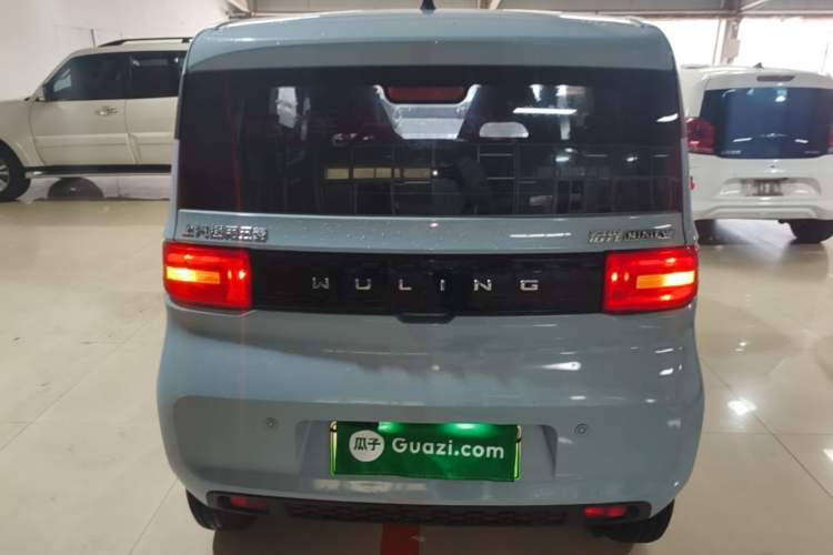 Used Wuling Hongguang MINIEV 2022 Zizai Version Lithium-NMC Rear