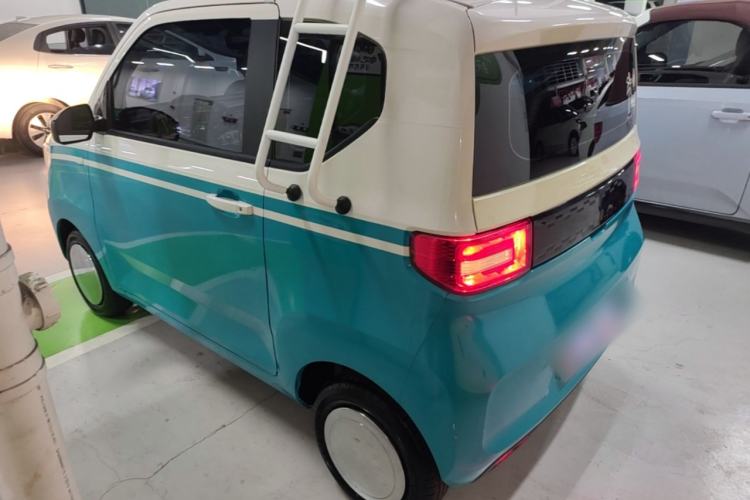Used Wuling Hongguang MINIEV 2022 Zizai Version Lithium Iron Phosphate Rear Left 45 Deg
