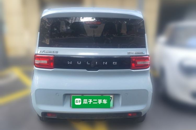 Used Wuling Hongguang MINIEV 2022 Macaron Fashion Model Lithium Iron Phosphate Rear
