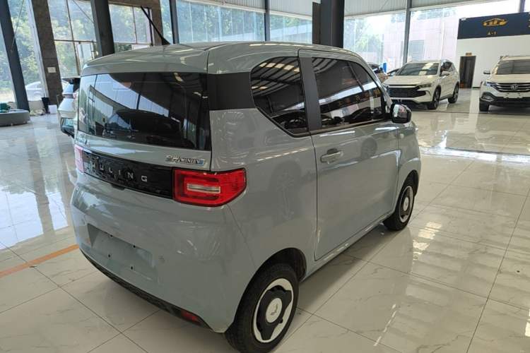 Used Wuling Hongguang MINIEV 2022 Zizai Version Lithium Iron Phosphate Rear Right 45 Deg