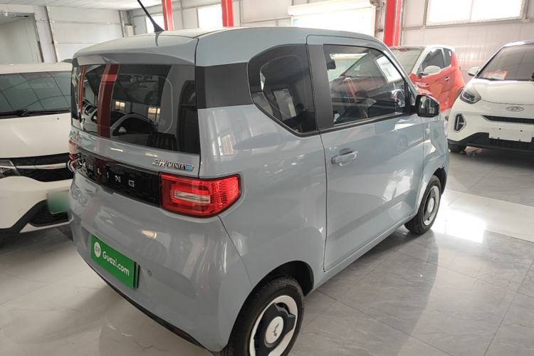 Used Wuling Hongguang MINIEV 2022 Zizai Version Lithium-NMC Rear Right 45 Deg