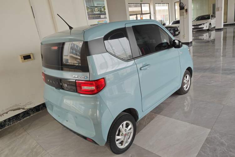 Used Wuling Hongguang MINIEV 2022 Zizai Version Lithium Iron Phosphate Rear Right 45 Deg