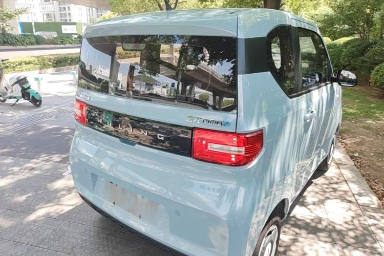 Used Wuling Hongguang MINIEV 2022 Enjoy Edition Lithium-Ion Battery Rear Right 45 Deg