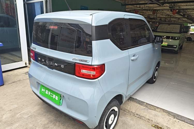 Used Wuling Hongguang MINIEV 2022 Easy Version Lithium-NMC Rear Right 45 Deg