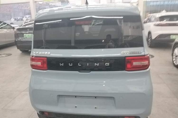 Used Wuling Hongguang MINIEV 2022 Zizai Version Lithium Iron Phosphate Rear