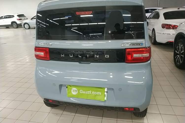 Used Wuling Hongguang MINIEV 2022 Macaron Fashion Model Lithium Iron Phosphate Rear