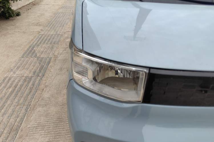 Used Wuling Hongguang MINIEV 2022 Easy Version Lithium Iron Phosphate Right Front Headlight
