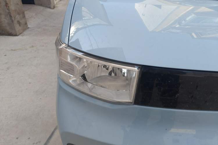 Used Wuling Hongguang MINIEV 2022 Easy Version Lithium Iron Phosphate Right Front Headlight