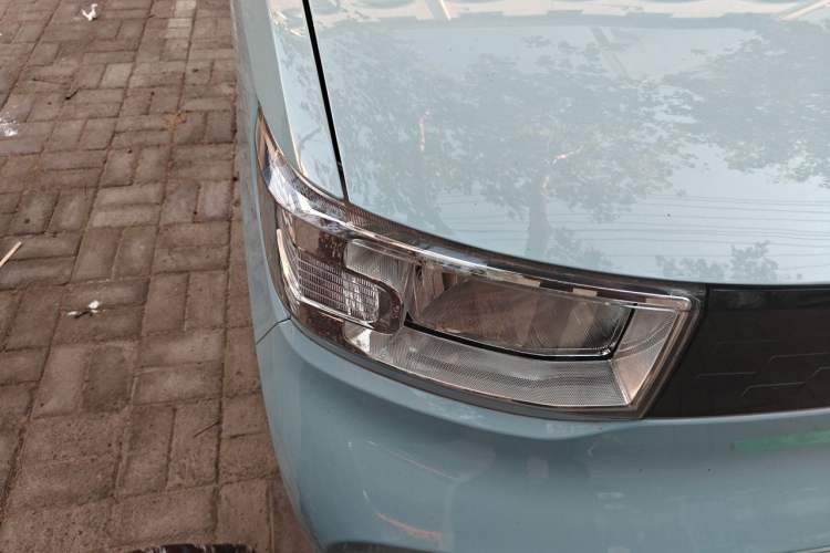 Used Wuling Hongguang MINIEV 2022 Zizai Version Lithium Iron Phosphate Right Front Headlight