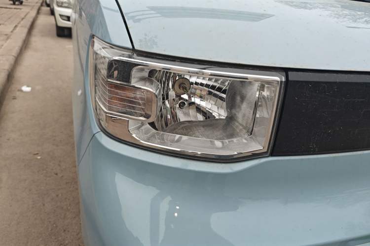 Used Wuling Hongguang MINIEV 2022 Easy Version Lithium Iron Phosphate Right Front Headlight