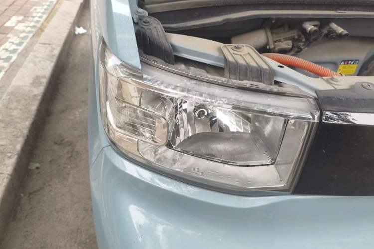 Used Wuling Hongguang MINIEV 2022 Zizai Version Lithium Iron Phosphate Right Front Headlight