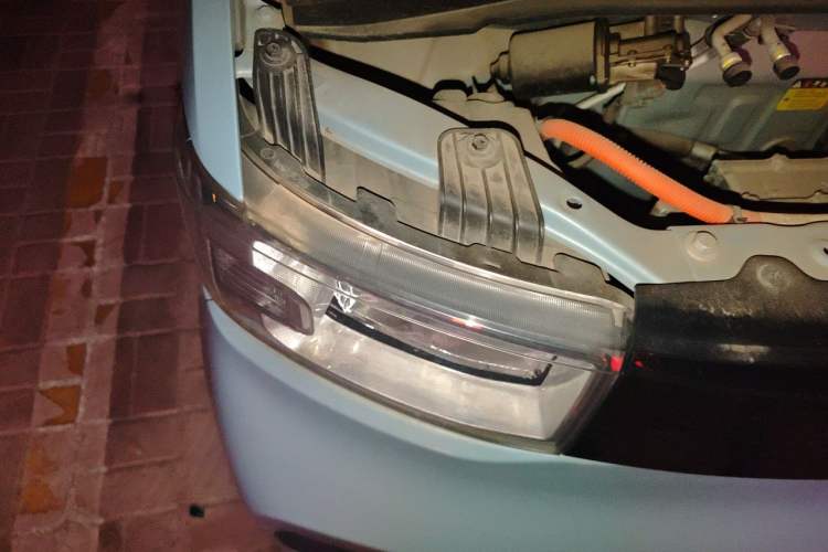 Used Wuling Hongguang MINIEV 2022 Enjoy Edition Lithium Iron Phosphate Right Front Headlight