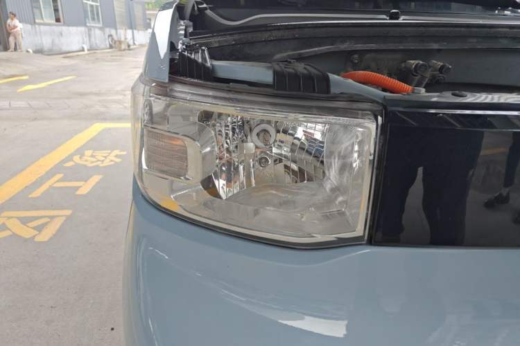 Used Wuling Hongguang MINIEV 2022 Enjoy Edition Lithium Iron Phosphate Right Front Headlight