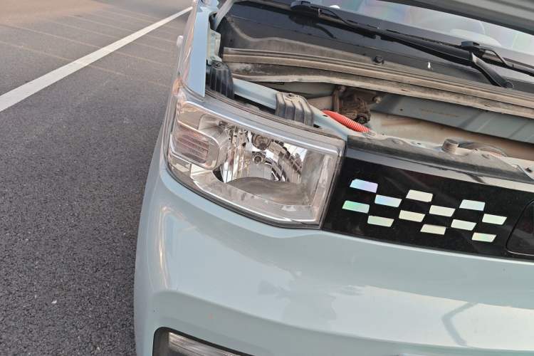 Used Wuling Hongguang MINIEV 2022 Easy Version Lithium-NMC Right Front Headlight