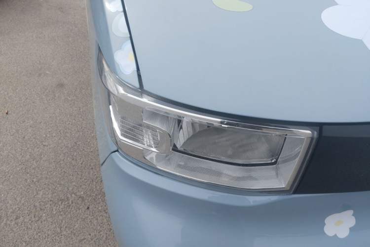 Used Wuling Hongguang MINIEV 2022 Enjoy Edition Lithium-Ion Battery Right Front Headlight