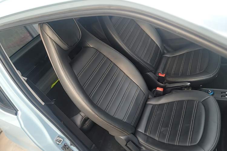 Used Wuling Hongguang MINIEV 2022 Enjoy Edition Lithium Iron Phosphate Right Front Seat