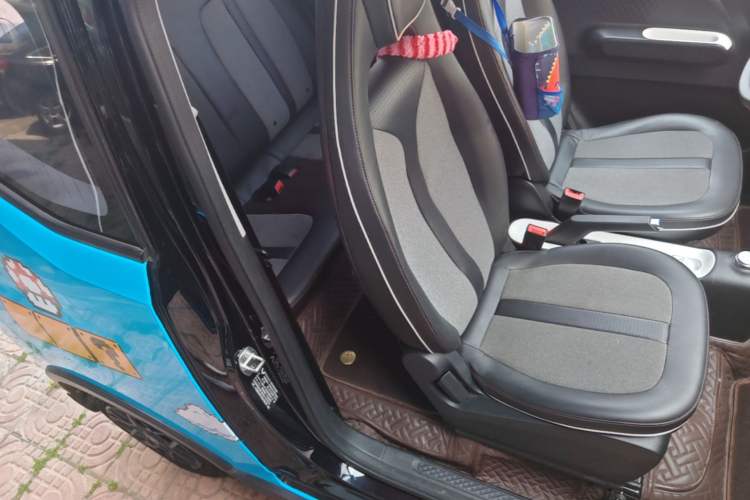Used Wuling Hongguang MINIEV 2022 GAMEBOY 300km Enthusiast Model with Lithium Iron Phosphate Right Front Seat