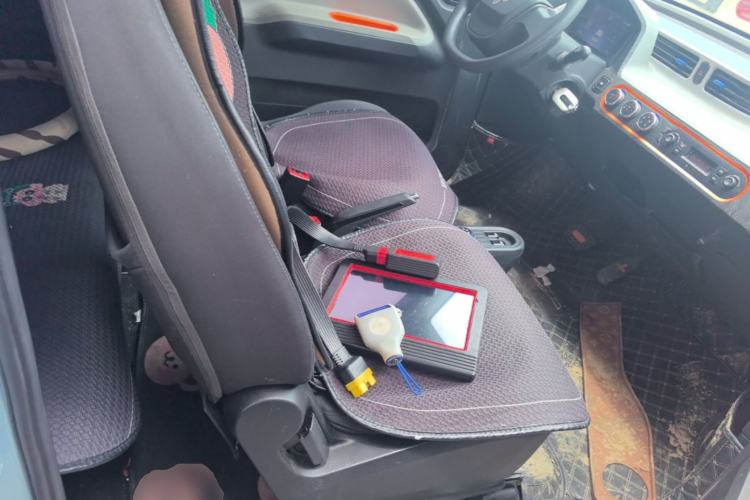 Used Wuling Hongguang MINIEV 2022 Macaron Premium Model – Lithium Iron Phosphate Right Front Seat