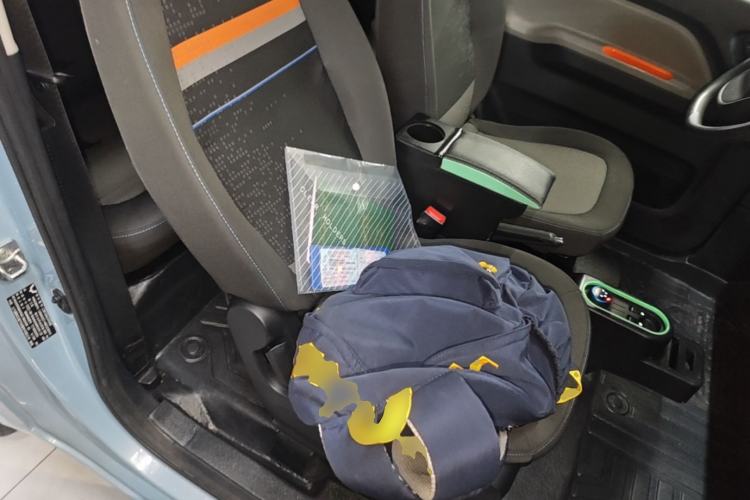 Used Wuling Hongguang MINIEV 2022 Zizai Version Lithium Iron Phosphate Right Front Seat