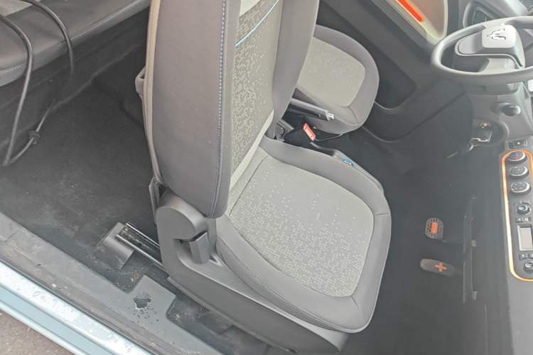 Used Wuling Hongguang MINIEV 2022 Easy Version Lithium-NMC Right Front Seat
