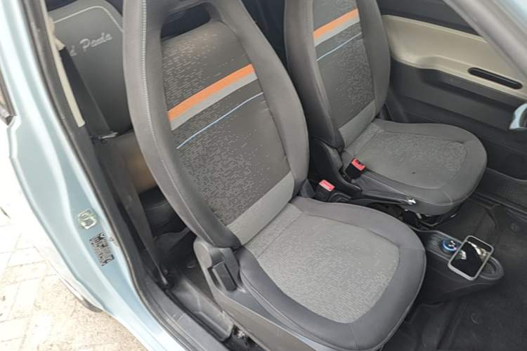 Used Wuling Hongguang MINIEV 2022 Easy Version Lithium Iron Phosphate Right Front Seat