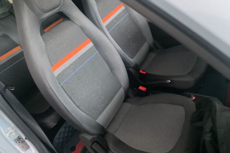 Used Wuling Hongguang MINIEV 2022 Zizai Version Lithium Iron Phosphate Right Front Seat