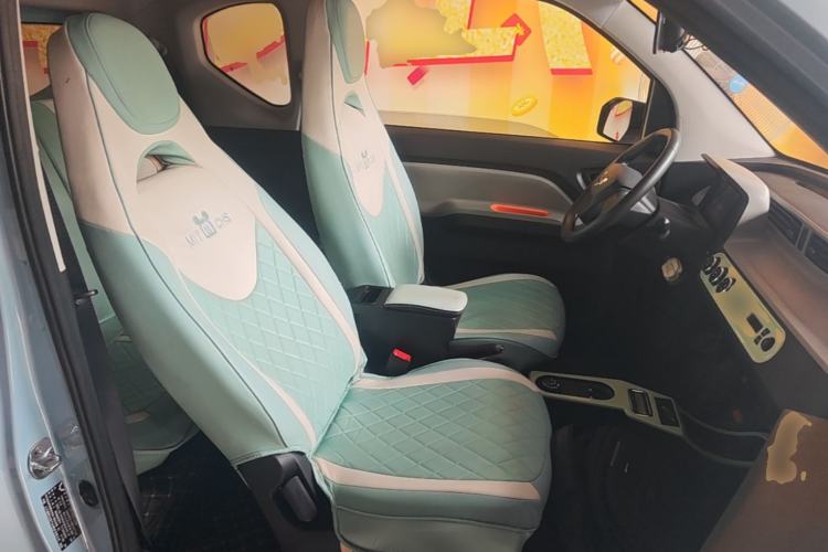 Used Wuling Hongguang MINIEV 2022 Zizai Version Lithium Iron Phosphate Right Front Seat