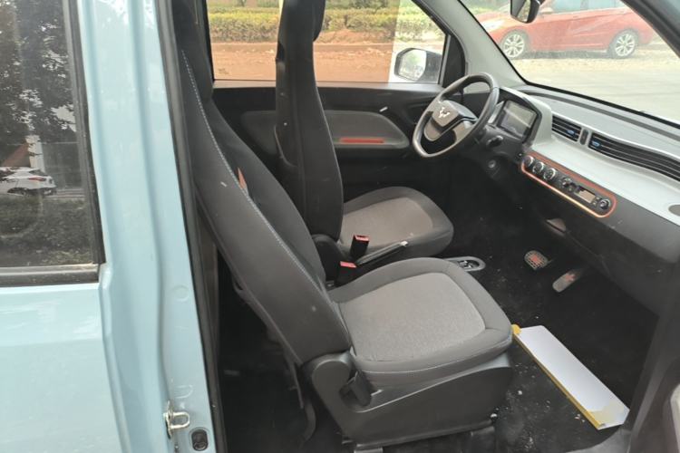 Used Wuling Hongguang MINIEV 2022 Easy Version Lithium Iron Phosphate Right Front Seat