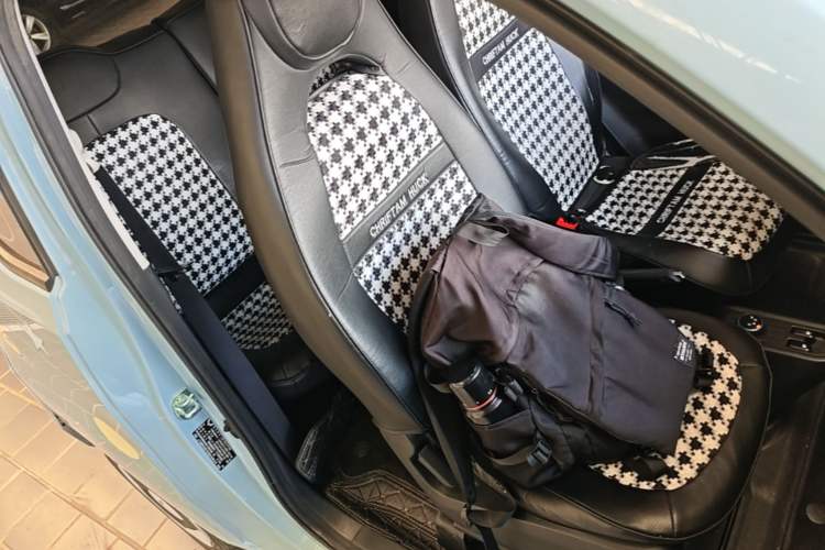 Used Wuling Hongguang MINIEV 2022 Zizai Version Lithium Iron Phosphate Right Front Seat