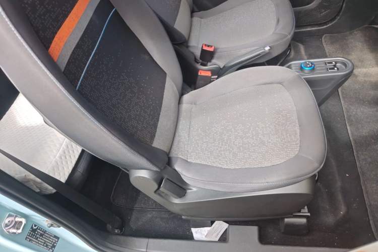Used Wuling Hongguang MINIEV 2022 Zizai Version Lithium-NMC Right Front Seat