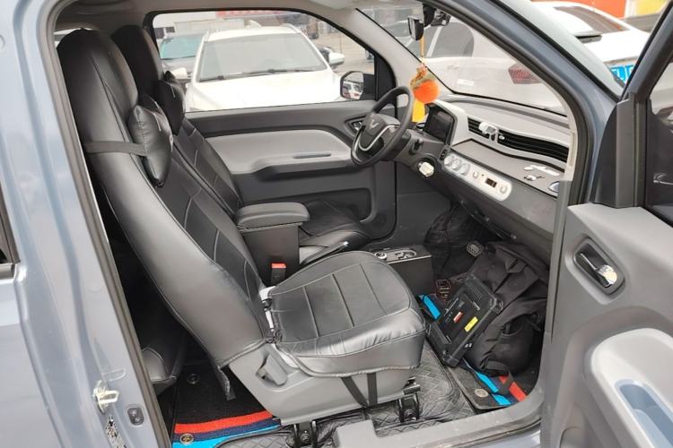 Used Wuling Hongguang MINIEV 2022 Macaron Fashion Edition Lithium-Nickel-Cobalt-Alpha-oxide Right Front Seat